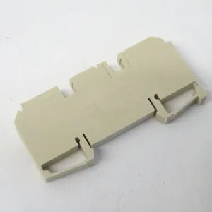 Siemens 8WA1011-1MH15 / 8WA1 011-1MH15 1 Stück Messtrennklemme 66mm² 14-8AWG NEU
