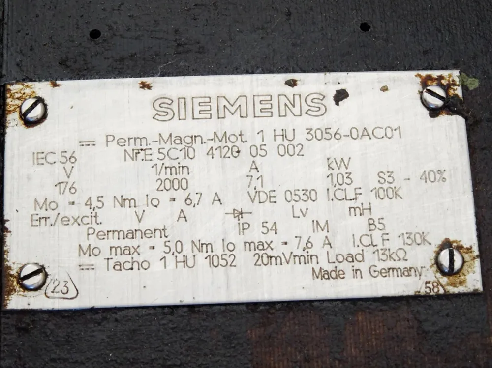 Siemens Permanent Magnet Motor Servomotor 1HU3056-0AC01 2000min-1
