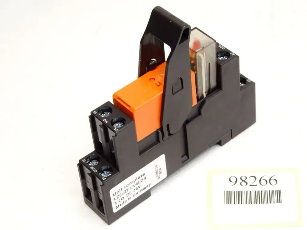 Siemens RT78725 RT3A4L24 Schrack RT314024 / Neu