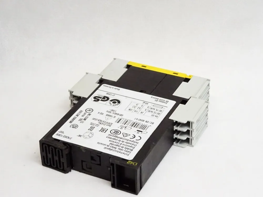 Siemens Sicherheitsschaltgerät 3TK2822-1CB30