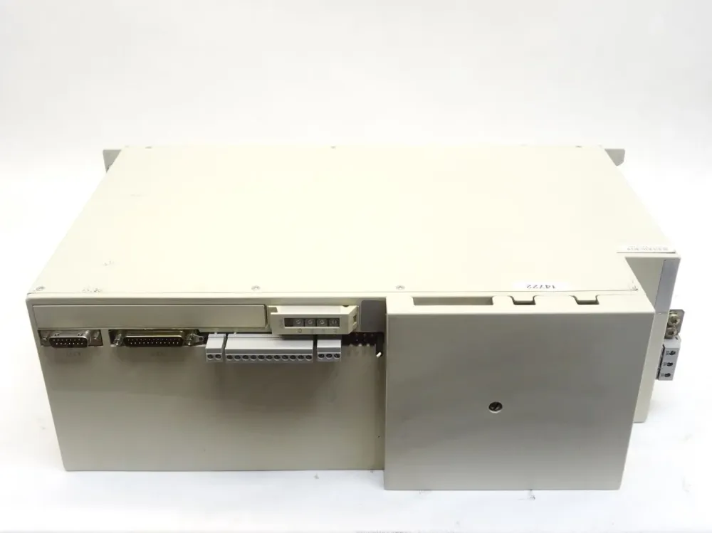 Siemens Simodrive Vorschubmodul Ausgangstrom 25-50A / 6SC6112-0AX05
