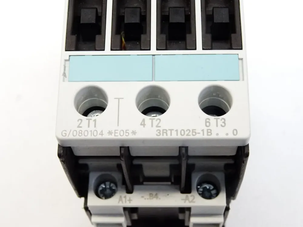 Siemens Sirius Leistungsschütz 3RT1025-1BB40