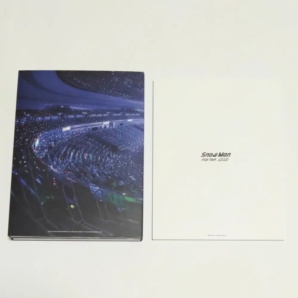 Snow Man ASIA TOUR 2D.2D. First Press Limited Edition Blu-ray 3 Dischi