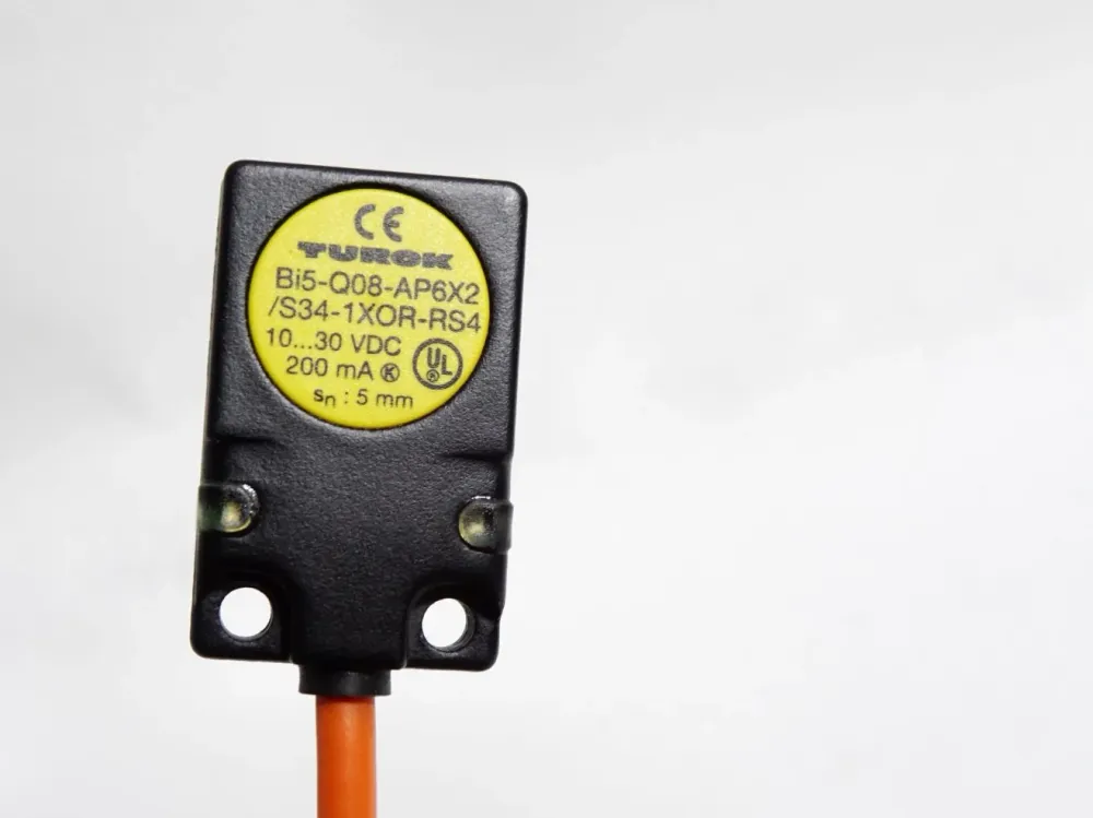 Turck Induktiver Sensor Bi5-Q08-AP6X2/S34-1XOR-RS4 1600801 / Unbenutzt