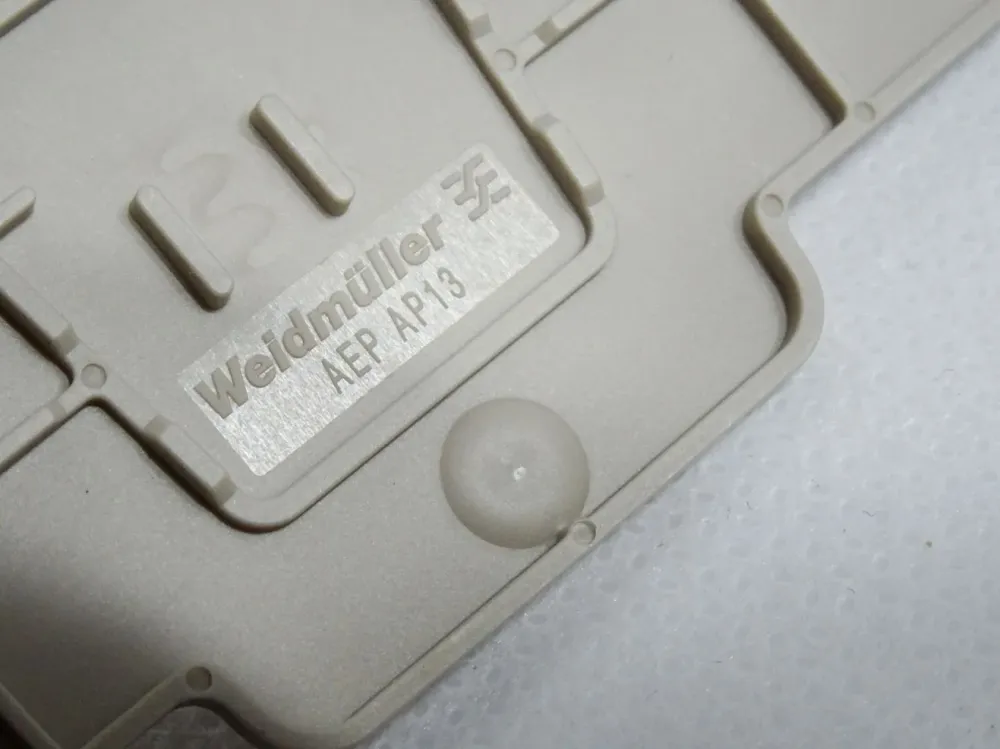 Weidmüller AEP AP13 Abschlussplatte 1990140000 / Inhalt:33 Stück / Neu