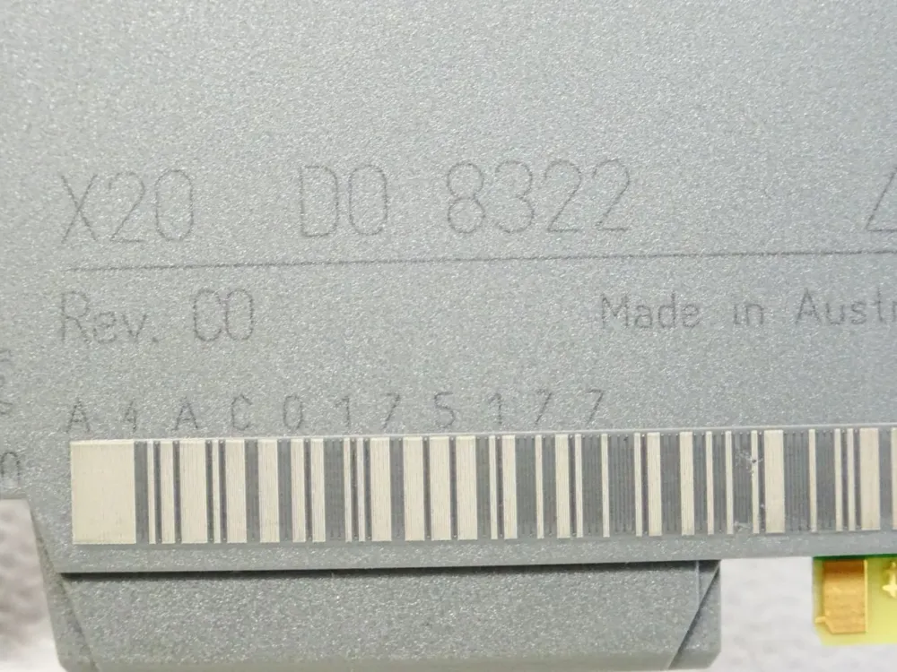 B&R X20DO8322 Rev C0 X20 DO 8322 8 digitale Ausgänge
