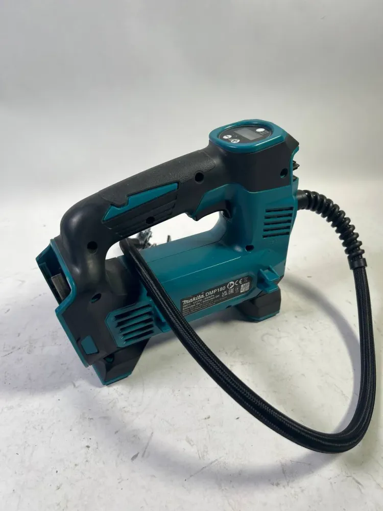 Makita DMP 180 Z Compressore batteria 18V / 8,3 bar - senza batterie, senza caricabatterie