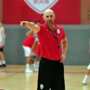 Inossidabile Position Pressure | Teaching aggressive individual defence.
