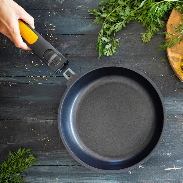 Bottone Pressione per Tessuti Spessi Padella antiaderente con manico removibile Svelto Click BRA