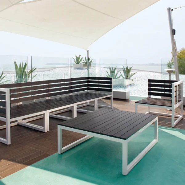King Collection - P1007347 - Poltrona Salotto Quick - centrale - 66 x 70 x 70 cm - alluminio-legno - King Collection - 955...