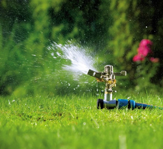 Cellfast Ideal Line Professional Metallo Water Sprinkler Garden Grass Pulsating per Applicazioni Industriali