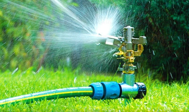 Cellfast Ideal Line Professional Metallo Water Sprinkler Garden Grass Pulsating per Applicazioni Industriali