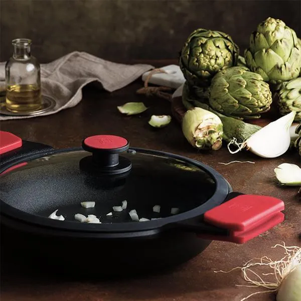 Casseruola bassa antiaderente con coperchio Infinity Bra con Ghiera di Serraggio