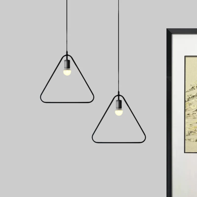 Lampada sospensione industriale triangolare/rotonda 1 testa metallo con paralume nero per sala da pranzo con Ghiera di Ser...