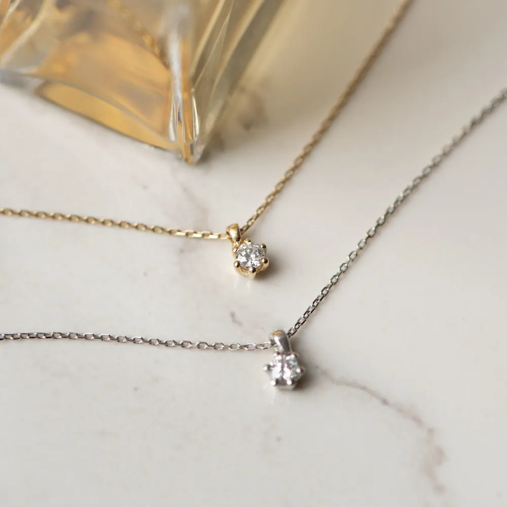 De la Paix Christine collana oro bianco 14 carati con diamante 0,10 ct