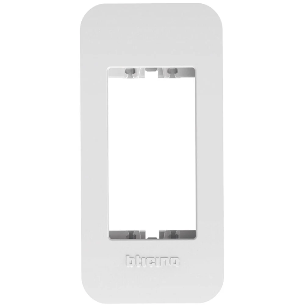 BTICINO MatixGO Placca per profilati, 1 modulo, completa di supporto - bianca JA4811M1JW