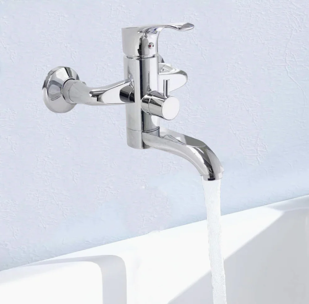 Rubinetto vasca parete modello Love, miscelatore moderno cromato - elegante e resistente