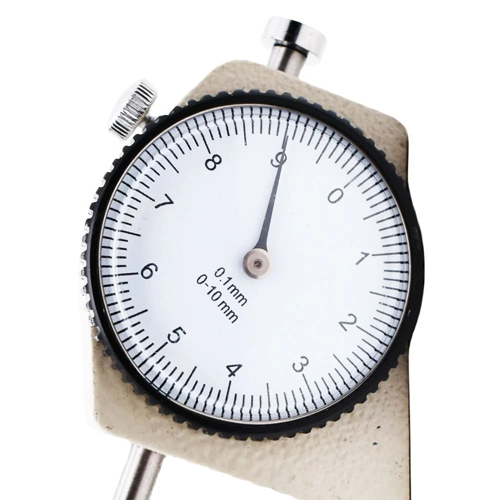 Compass di spessore con il quadrante misure 1/10