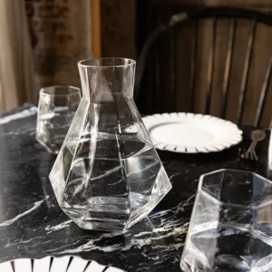 Brocca Con Design Esagonale