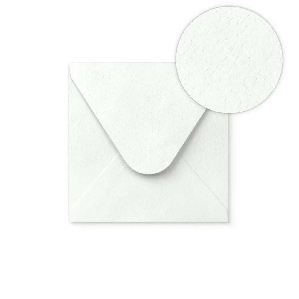 Busta colore bianco con effetto martellato 110x100 mm