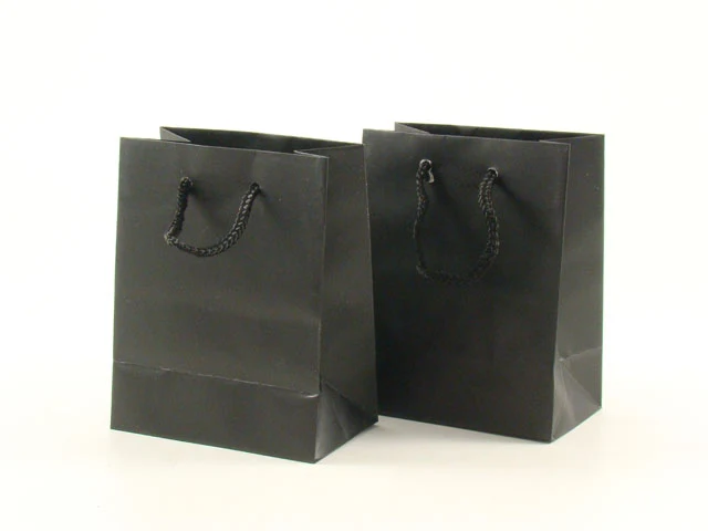 Busta shopper nera 12 x15+7 uy510hrr