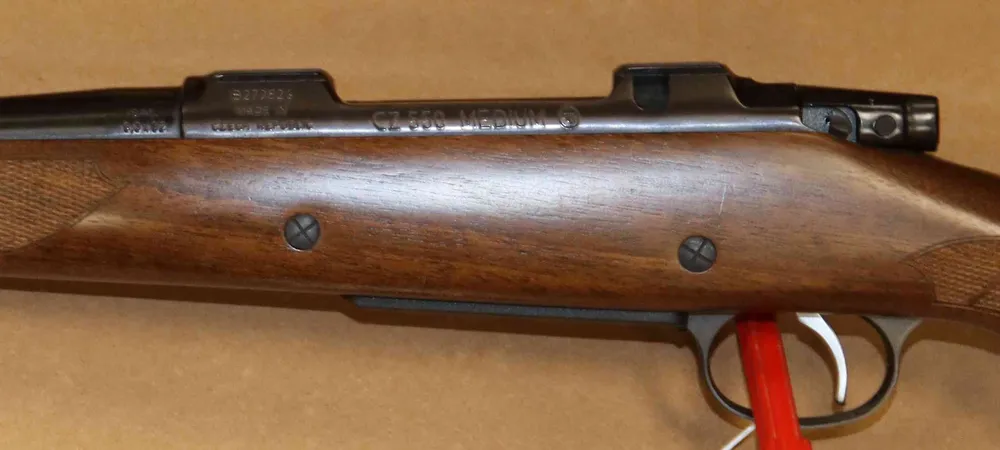 Carabina CZ Modello 550 Medium Stutzen Calibro 9,3x62 con Anelli originali