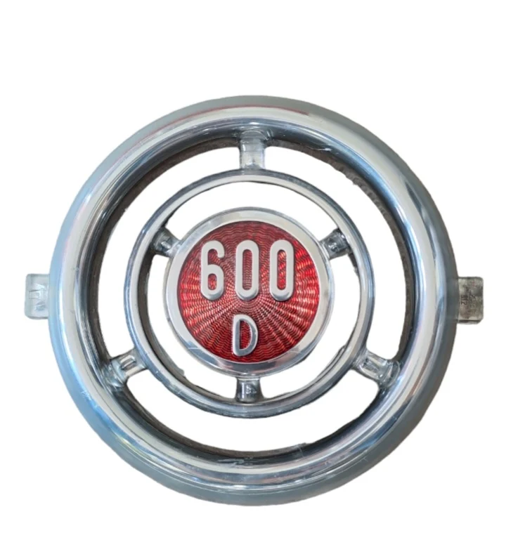Fregio anteriore plastica cromata Fiat 600 D