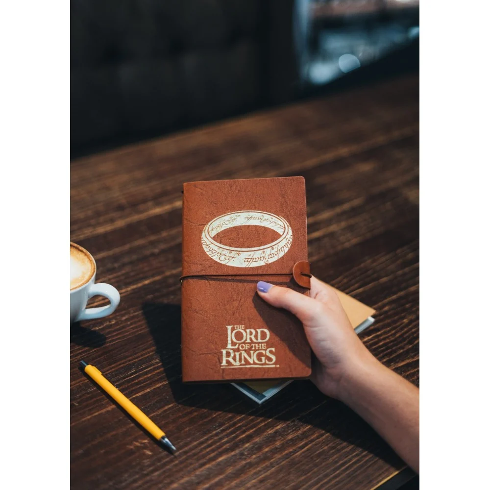 Taccuino "Il Signore degli Anelli" Diario Personale da Viaggio 2 Quaderni Sostituibili: Bullet Journal Puntinato e Righe 1...